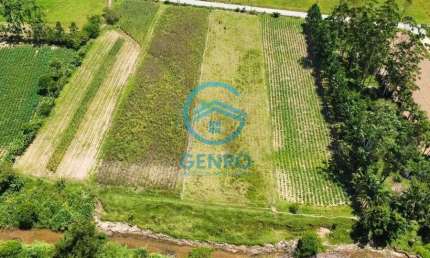 Área para Sítio em Meio a Natureza com Riacho e Terreno de 7.700m² à venda em Canelinha/SC