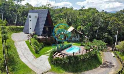 Chácara em Meio a Natureza com Lindo Chalé, Piscina e Terreno de 2.500m² à venda em Canelinha/SC