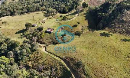 Sítio na Serra Catarinense com Lagoas, Cachoeira e Terreno de 120.500m² ( 12.5 Hectares ) à venda em Alfredo Wagner/SC