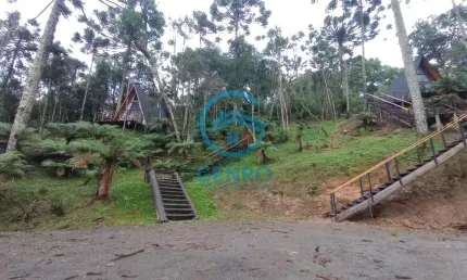 02 chalés mobiliados em meio a natureza com vista para as montanhas à venda em urubici/sc