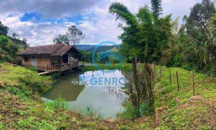 Sítio em Meio a Natureza com Cachoeira e Terreno de 15.000m² (1.5 Hectares) à venda em Alfredo Wagner/SC