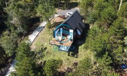 Chalé mobiliado com vista para as montanhas na serra catarinense e terreno de 4.000m² à venda em urubici/sc