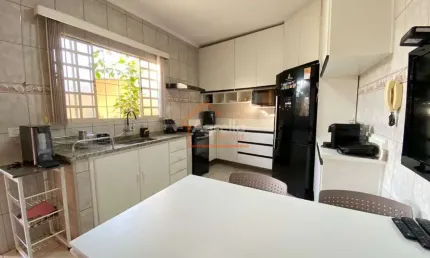 Casa com 2 quartos à venda no Centro, Mogi Mirim 