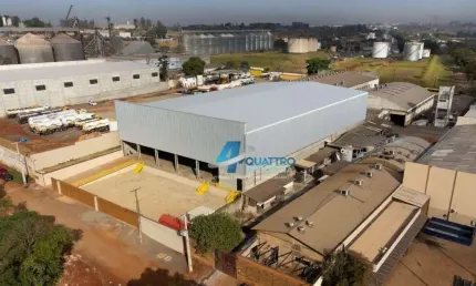 Barracão para locação com 1420 m² no Cilo 3 - Av. Graciliano Ramos, Londrina