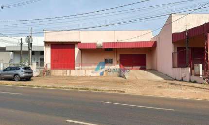 Barracão / Galpão para alugar com 900 m² + Doca de carregamento - Lago Igapo