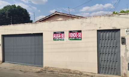 Aluguel Casa com Quartos, em Parque Anhangüera II, Goiânia/GO