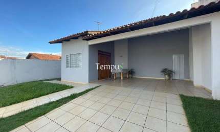 Casa à venda no bairro Setor Faiçalville - Goiânia/GO