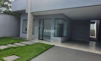Casa com 3 quartos à venda na Rua Santa Clara, Residencial Santa Fé I, Goiânia