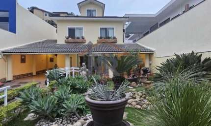 Casa em condomínio fechado com 5 quartos à venda na Rua Professor Sílvio Fialho, Anil, Rio de Janeiro, 337 m2 por R$ 2.500.000