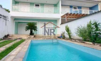 Casa com 3 quartos à venda na Rua General José Eulalio, Anil, Rio de Janeiro, 224 m2 por R$ 750.000