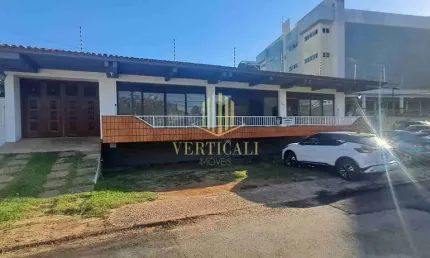 Casa padrão disponível para Locação, 515 m², Centro-Sul, Cuiabá, MT