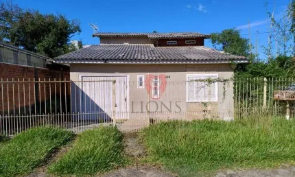 Casa com 2 dormitórios à venda, 126 m² por R$ 420.000,00 - Centro - Gravataí/RS