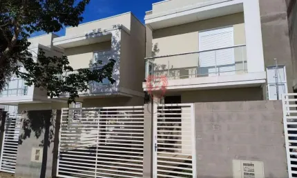 Sobrado com 2 dormitórios, 67 m² - venda por R$ 330.000,00 ou aluguel por R$ 2.773,00/mês - Renascença - Gravataí/RS