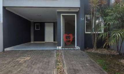 Sobrado com 3 dormitórios à venda, 146 m² por R$ 589.900 - Parque da Matriz - Cachoeirinha/RS