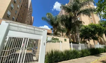 Apartamento com 3 dormitórios à venda, 62 m² por R$ 330.000,00 - Centro - Gravataí/RS