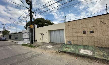 Excelente oportunidade para investimento comercial ou residencial
