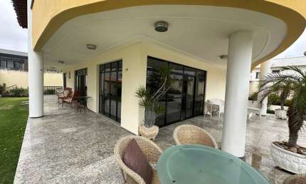 Mansão Exclusiva no Bairro Luciano Cavalcante – Natureza e Conforto em um Só Lugar!