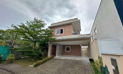 Casa em condomínio fechado com 4 quartos à venda na Rua Santa Rita de Cassia, 100, 100, Urucunema, Eusébio, 190 m2 por R$ 1.100.000