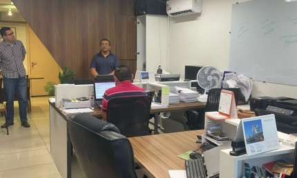 Sala Comercial à Venda – RioMar Trade Center | Andar Alto Valor: R$ 620.000,00