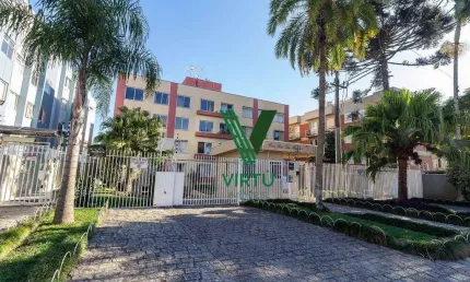 Apartamento com 3 dormitórios para alugar, 75 m² por R$ 2.730,00/mês - Portão - Curitiba/PR