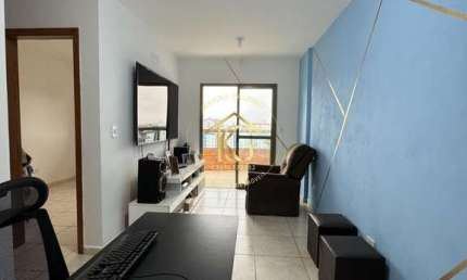Apartamento Semimobiliado de 2 Quartos e 1 Suíte no Canto do Forte, Praia Grande