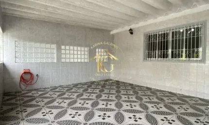 À venda imóvel residencial com 3 quartos e 3 vagas no bairro Mirim.