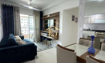 Apartamento  com 2 quartos, Semimobiliado no Canto do Forte.