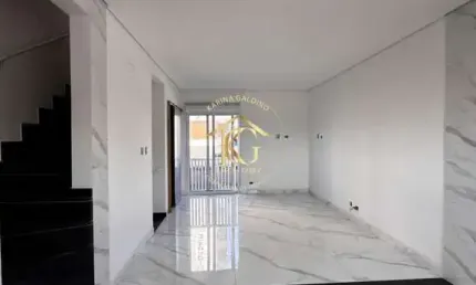 Casa triplex Guilhermina Praia Grande 2 dormitórios 2 suítes 2 vagas quintal