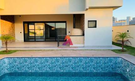 Casa térrea à venda, Condomínio Colinas do Paratehy - São José dos Campos/SP