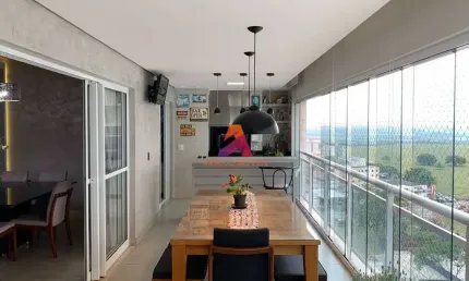Lindo apartamento à venda ou locação no Condomínio Royal Jardim Aquarius |