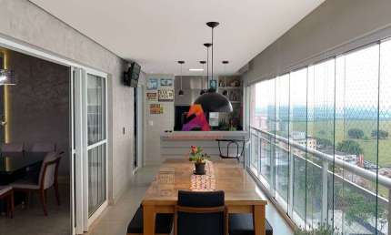 Lindo apartamento à venda ou locação no Condomínio Royal Jardim Aquarius |