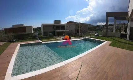 Casa à Venda no Reserva do Paratehy | Venha comtemplar o melhor de São José.