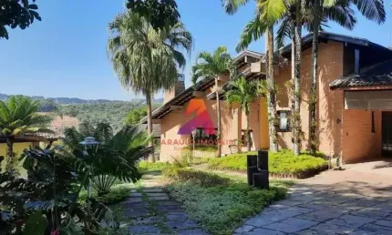 Casa em condomínio à Venda na Quinta das Flores, São José dos Campos - SP