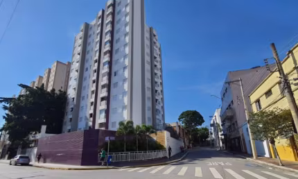 Lindo apartamento 2 dormitórios suíte 2 vagas em São Caetano