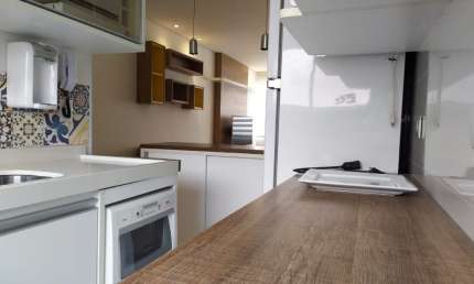 Lindo apartamento na Vila Mariana para alugar 2 dormitórios e vaga de garagem todo mobiliado Porteira fechada