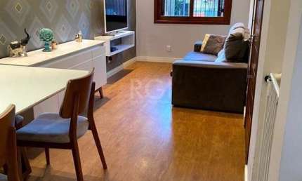 Casa Condominio para Venda - 137m², 3 dormitórios, sendo 1 suites, 3 vagas - Tristeza