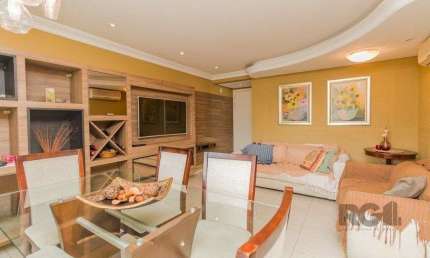 Apartamento 95m² - semi mobiliado, 3 dormitórios, 1 suíte e 2 vagas no bairro Passo da Areia