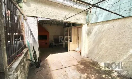 Casa com 2 quartos à venda na Rua Octávio de Souza, 990, Teresópolis, Porto Alegre