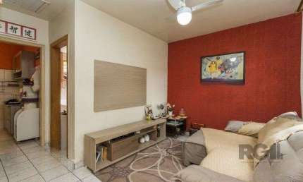 Casa com 2 quartos à venda na Rua Guadalajara, 795, Jardim Itu Sabará, Porto Alegre
