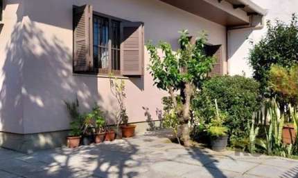 Casa com 4 quartos à venda na Rua João Wilson de Almeida, 240, Santa Rosa de Lima, Porto Alegre