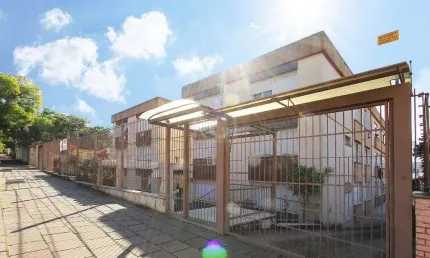 Apartamento com 2 quartos para alugar na Travessa Marechal Bormann, 202, Teresópolis, Porto Alegre
