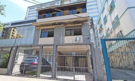Casa para venda - 300m², 6 dormitórios, sendo 1 suites, 3 vagas - menino deus
