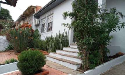 Casa para Venda - 174m², 3 dormitórios, sendo 1 suites, 3 vagas - Jardim Sabará