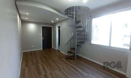 Cobertura 139m², 2 dormitórios, terraço, 2 vagas no bairro Santana