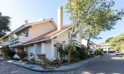 Casa em condomínio fechado com 3 quartos à venda na Rua Padre João Batista Reus, 983, Vila Conceição, Porto Alegre