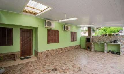 Apartamento Garden com 3 dormitórios em Cristo Redentor