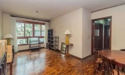 Vende-se apartamento desocupado 3 quartos com suíte e vaga - 110m² - Auxiliadora