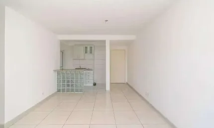 Apartamento com 3 quartos à venda na Avenida Arnaldo Bohrer, 254, Teresópolis, Porto Alegre