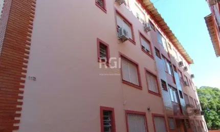 Apartamento com 2 quartos para alugar na Rua Silvério Souto, 202, Teresópolis, Porto Alegre