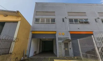Depósito/Galpão 687m² | Navegantes | Reformado e Pronto para Uso